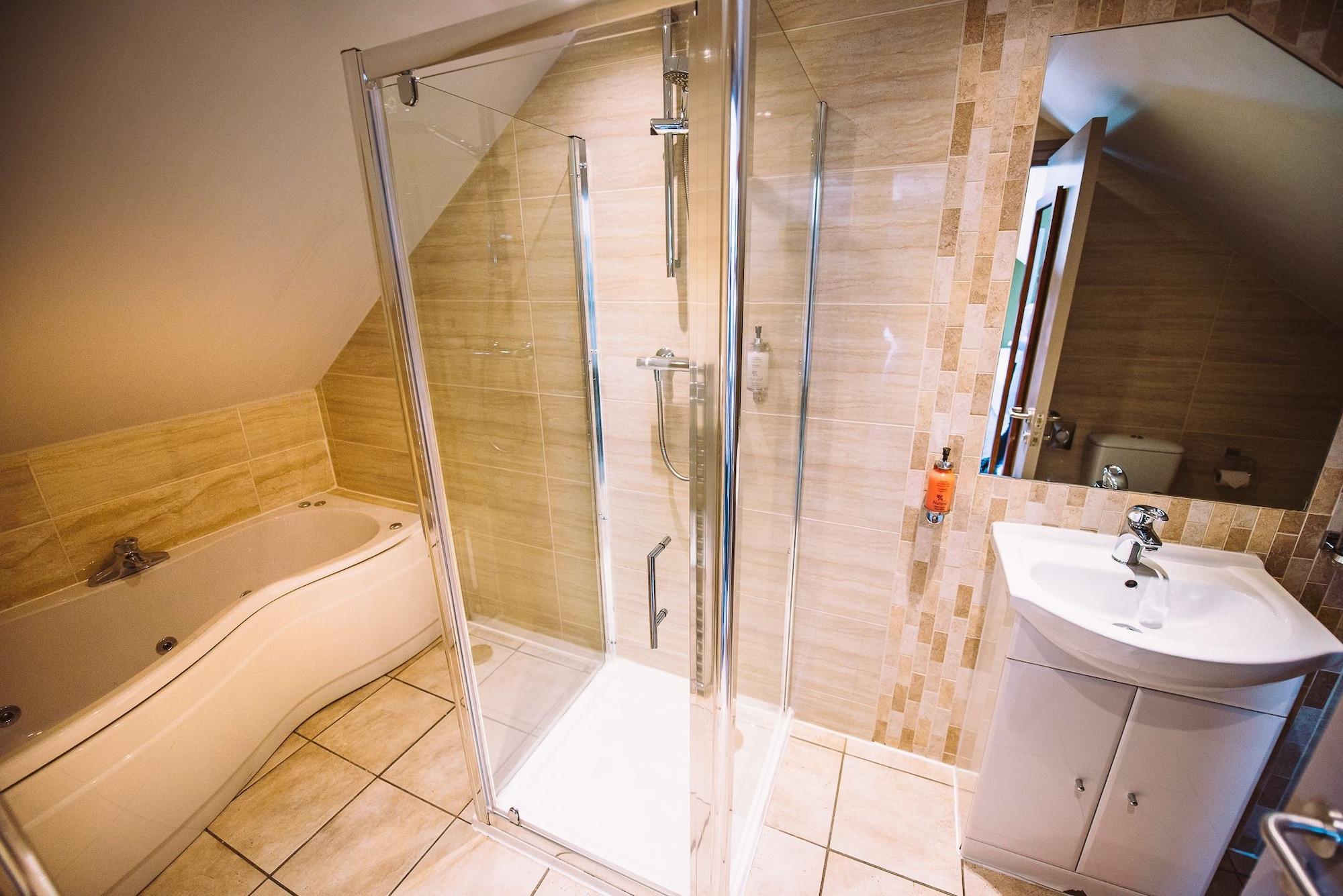 The Commercial Hotel Wishaw  Dış mekan fotoğraf